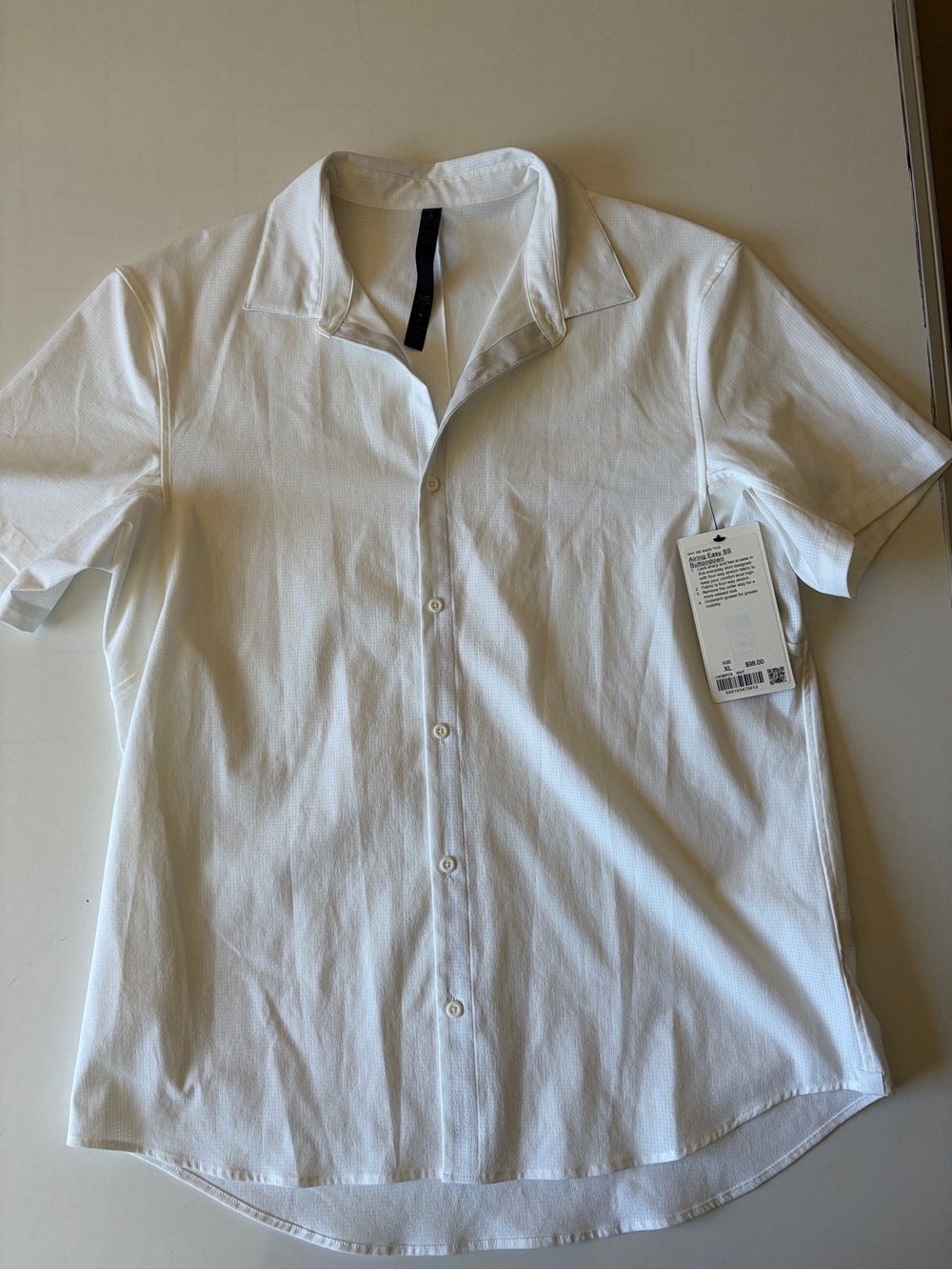 NEW Lululemon white airing easy short sleeve button up mens size XL